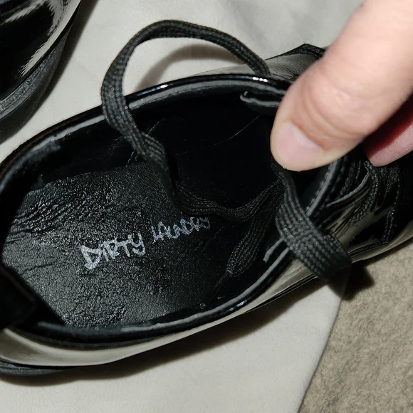 NWOT BLACK PATENT CHUNKY HEELS TIE SHOES - Picture 5 of 9